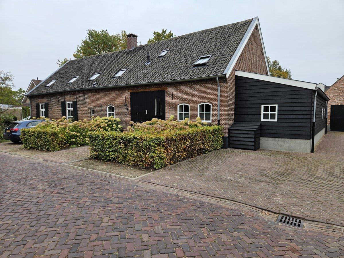 Renovatie en splitsing boerderij